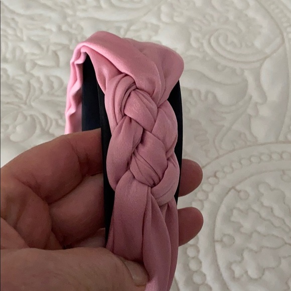 Four headbands - Picture 5 of 8